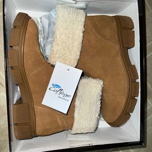 Aqua College Boots (waterproof)